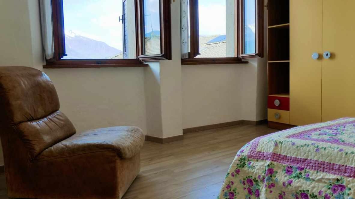 Casa Malpaga Tenna Ospitar Екстер'єр фото